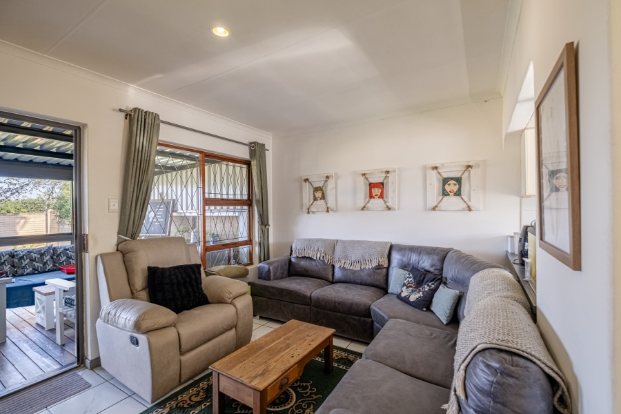 2 Bedroom Property for Sale in Kabega Park Eastern Cape